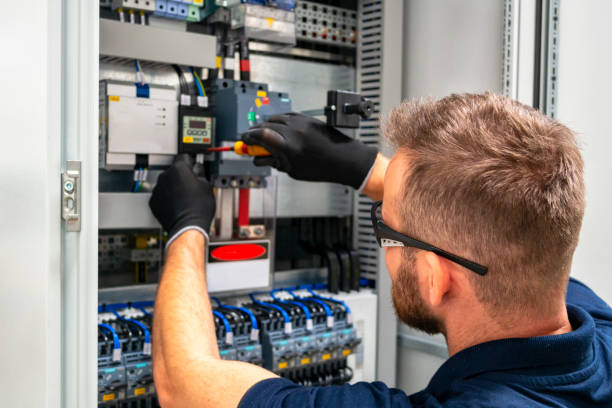 Best Circuit Breaker Repair  in Manito, IL