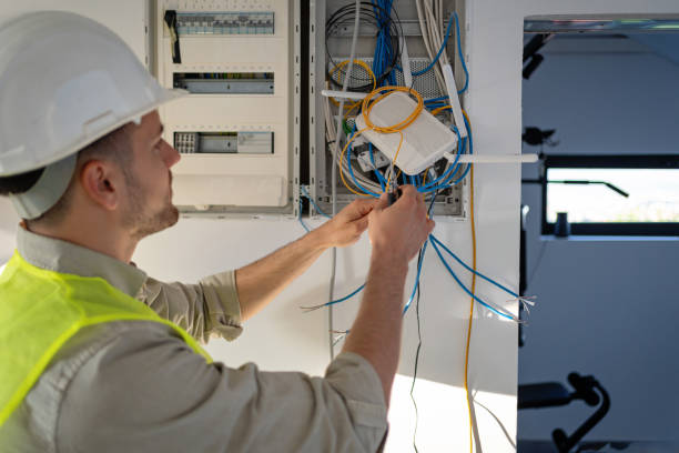 Best Emergency Electrical Repair  in Manito, IL