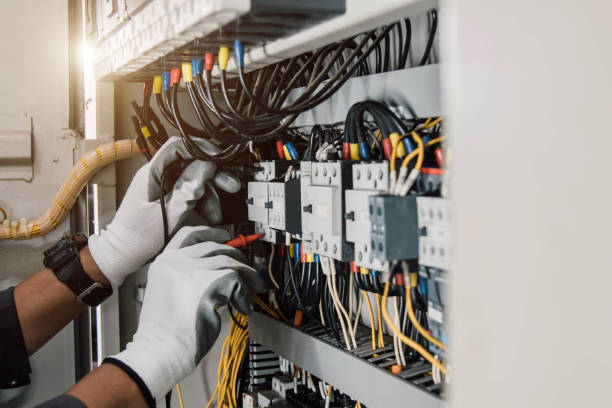 Best 24-Hour Electrician  in Manito, IL